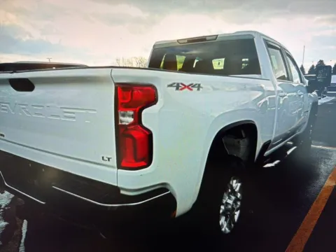 More photos of 2020 Chevrolet Silverado 3500HD LT at CarFive Nashua, NH, NH