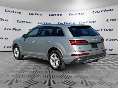Another view of 2024 Audi Q7 45 Premium Plus for sale in Nashua, NH at CarFive Nashua, NH