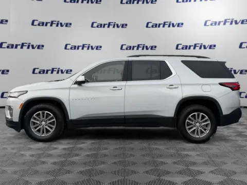 Photos of 2022 Chevrolet Traverse LT for sale in Nashua, NH at CarFive Nashua, NH