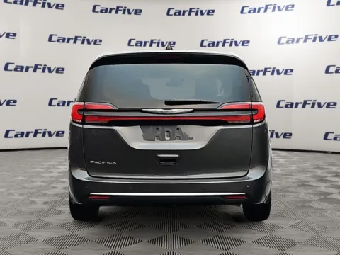 More photos of 2023 Chrysler Pacifica Touring L at CarFive Nashua, NH, NH