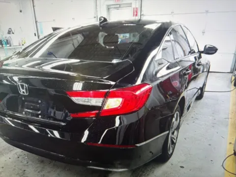 More photos of 2020 Honda Accord EX-L at CarFive Nashua, NH, NH