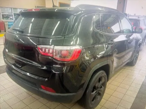 More photos of 2021 Jeep Compass Altitude at CarFive Nashua, NH, NH