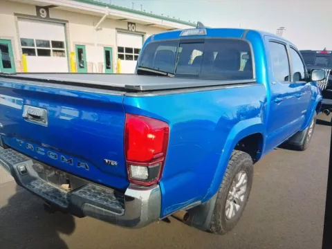 More photos of 2018 Toyota Tacoma SR5 at CarFive Nashua, NH, NH