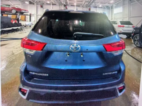Another view of 2018 Toyota Highlander Limited for sale in Nashua, NH at CarFive Nashua, NH