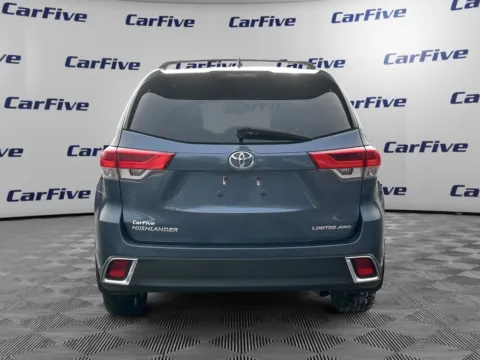 More photos of 2018 Toyota Highlander Limited at CarFive Nashua, NH, NH