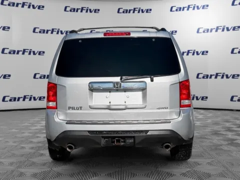 More photos of 2015 Honda Pilot EX-L at CarFive Nashua, NH, NH