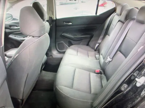 More photos of 2022 Nissan Altima 2.5 SV at CarFive Nashua, NH, NH