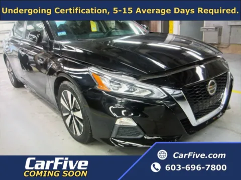 Black 2022 Nissan Altima 2.5 SV for sale in Nashua, NH
