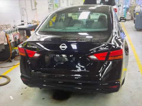 More photos of 2024 Nissan Altima 2.5 SV at CarFive Nashua, NH, NH