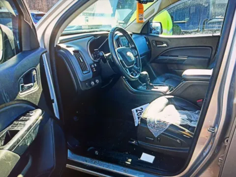 More photos of 2018 Chevrolet Colorado Z71 at CarFive Nashua, NH, NH