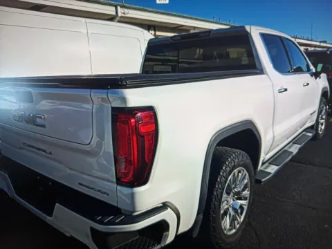 More photos of 2019 GMC Sierra 1500 Denali at CarFive Nashua, NH, NH