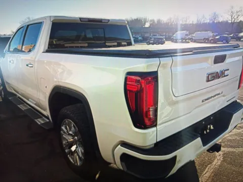 Photos of 2019 GMC Sierra 1500 Denali for sale in Nashua, NH at CarFive Nashua, NH