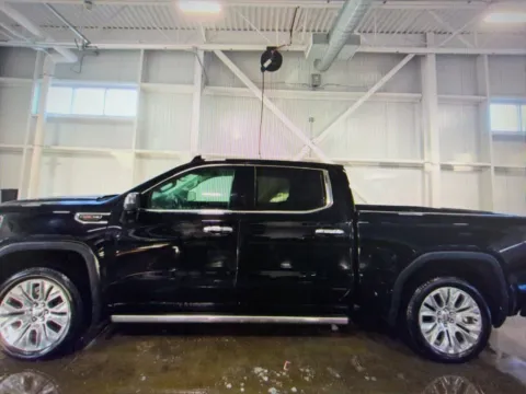 Photos of 2020 GMC Sierra 1500 Denali for sale in Nashua, NH at CarFive Nashua, NH