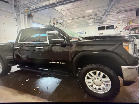 More photos of 2020 GMC Sierra 2500HD SLT at CarFive Nashua, NH, NH