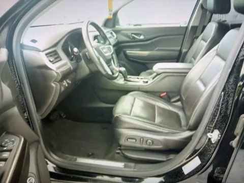 More photos of 2019 GMC Acadia SLT-1 at CarFive Nashua, NH, NH