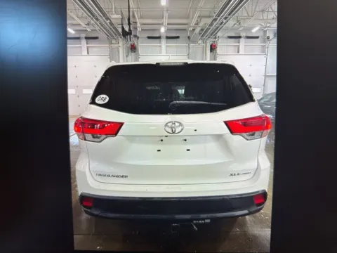 Another view of 2019 Toyota Highlander XLE for sale in Nashua, NH at CarFive Nashua, NH