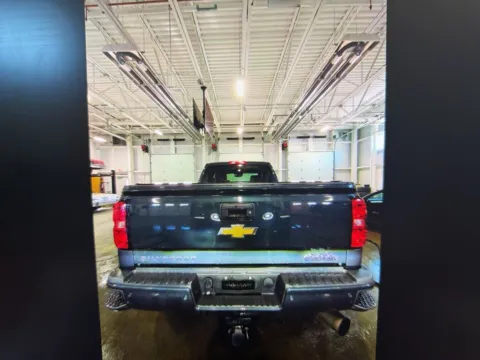 Another view of 2018 Chevrolet Silverado 2500HD High Country for sale in Nashua, NH at CarFive Nashua, NH