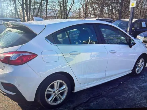 More photos of 2017 Chevrolet Cruze LT at CarFive Nashua, NH, NH