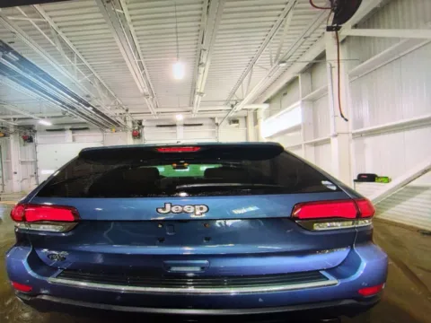 Another view of 2021 Jeep Grand Cherokee Limited for sale in Nashua, NH at CarFive Nashua, NH