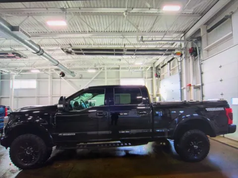 Photos of 2021 Ford F-250SD Lariat for sale in Nashua, NH at CarFive Nashua, NH