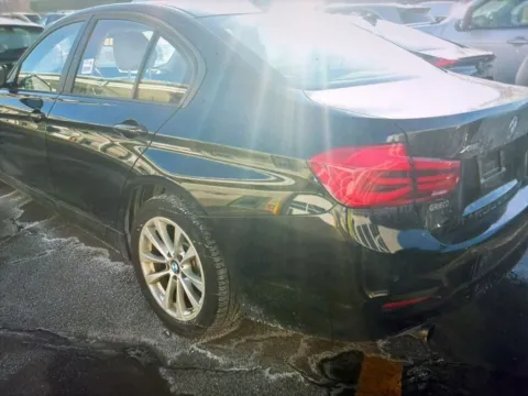 Photos of 2017 BMW 3 Series 320i xDrive for sale in Nashua, NH at CarFive Nashua, NH