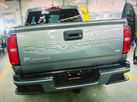 More photos of 2021 Chevrolet Colorado Z71 at CarFive Nashua, NH, NH