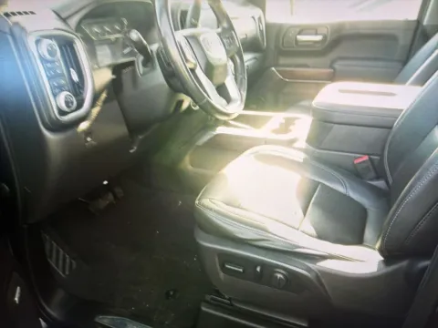 More photos of 2019 GMC Sierra 1500 SLT at CarFive Nashua, NH, NH