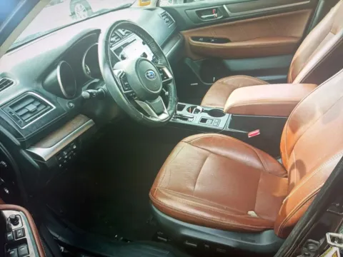 More photos of 2018 Subaru Outback 3.6R at CarFive Nashua, NH, NH