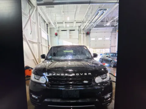 More photos of 2016 Land Rover Range Rover Sport 5.0L V8 Supercharged Dynamic at CarFive Nashua, NH, NH