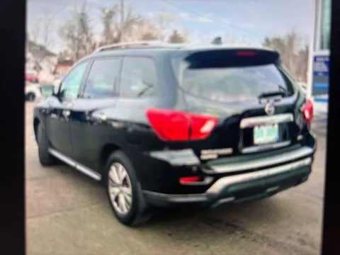 Photos of 2020 Nissan Pathfinder S for sale in Nashua, NH at CarFive Nashua, NH