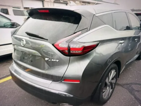 More photos of 2020 Nissan Murano SL at CarFive Nashua, NH, NH