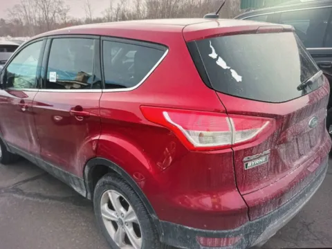 More photos of 2016 Ford Escape SE at CarFive Nashua, NH, NH
