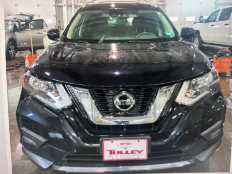 More photos of 2019 Nissan Rogue SV at CarFive Nashua, NH, NH
