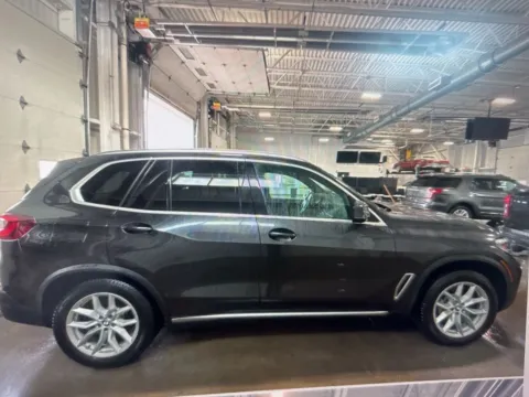 More photos of 2020 BMW X5 xDrive40i at CarFive Nashua, NH, NH