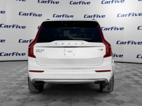 More photos of 2021 Volvo XC90 T5 Momentum at CarFive Nashua, NH, NH