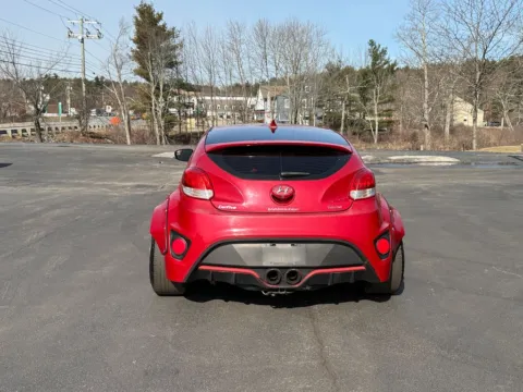 More photos of 2016 Hyundai Veloster Turbo at CarFive Nashua, NH, NH