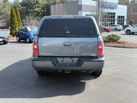 More photos of 2009 Honda Ridgeline RTL at CarFive Nashua, NH, NH