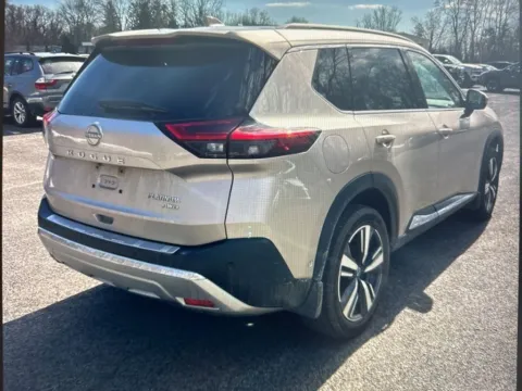 More photos of 2022 Nissan Rogue Platinum at CarFive Nashua, NH, NH