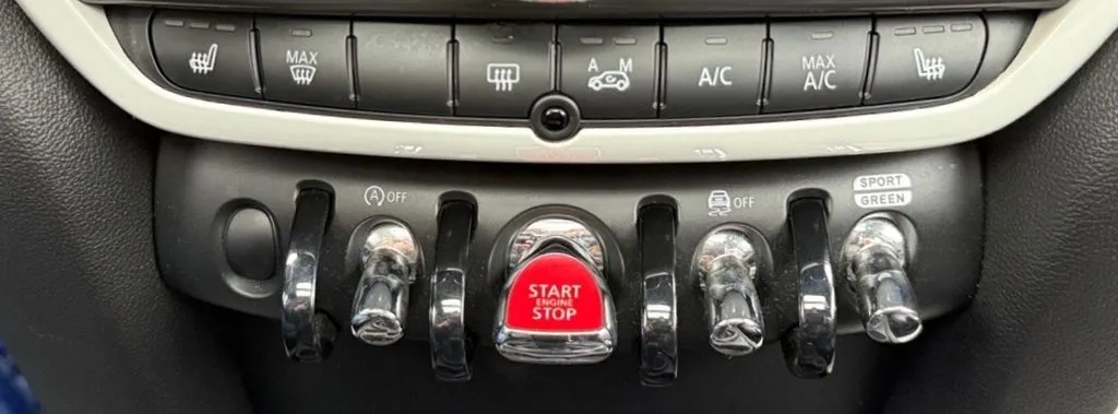 2020 MINI Countryman S - Photo 24