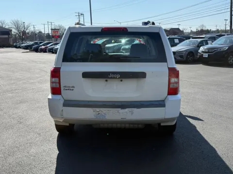 More photos of 2008 Jeep Patriot Sport at CarFive Nashua, NH, NH