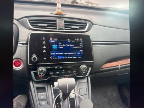 More photos of 2018 Honda CR-V EX at CarFive Nashua, NH, NH