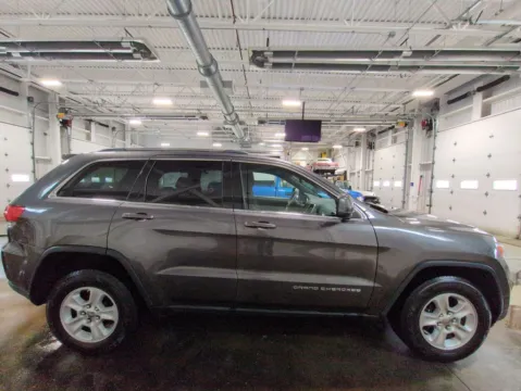 Another view of 2015 Jeep Grand Cherokee Laredo for sale in Nashua, NH at CarFive Nashua, NH