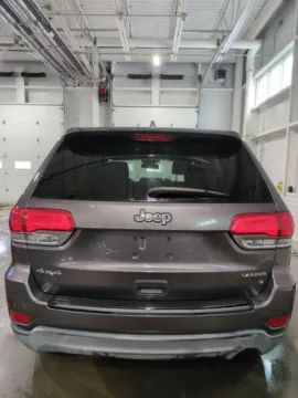 Photos of 2015 Jeep Grand Cherokee Laredo for sale in Nashua, NH at CarFive Nashua, NH