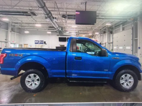 More photos of 2016 Ford F-150 XLT at CarFive Nashua, NH, NH