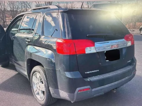 Photos of 2012 GMC Terrain SLE-2 for sale in Nashua, NH at CarFive Nashua, NH