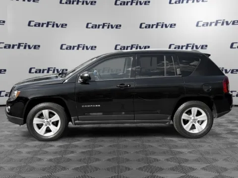 Photos of 2016 Jeep Compass Sport for sale in Nashua, NH at CarFive Nashua, NH