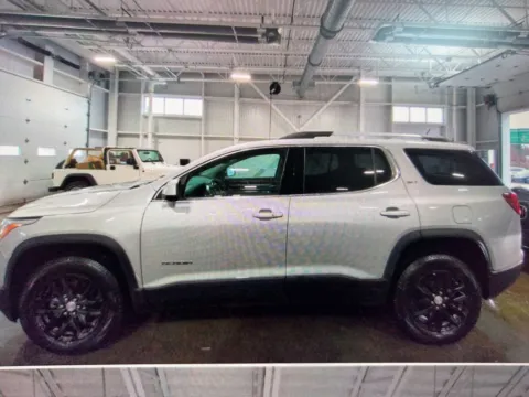 Photos of 2019 GMC Acadia SLT-1 for sale in Nashua, NH at CarFive Nashua, NH