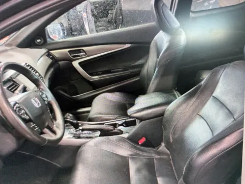 More photos of 2016 Honda Accord Touring at CarFive Nashua, NH, NH