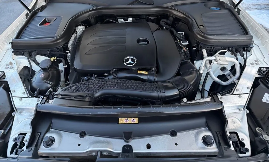 2022 Mercedes-Benz GLC GLC300 - Photo 30