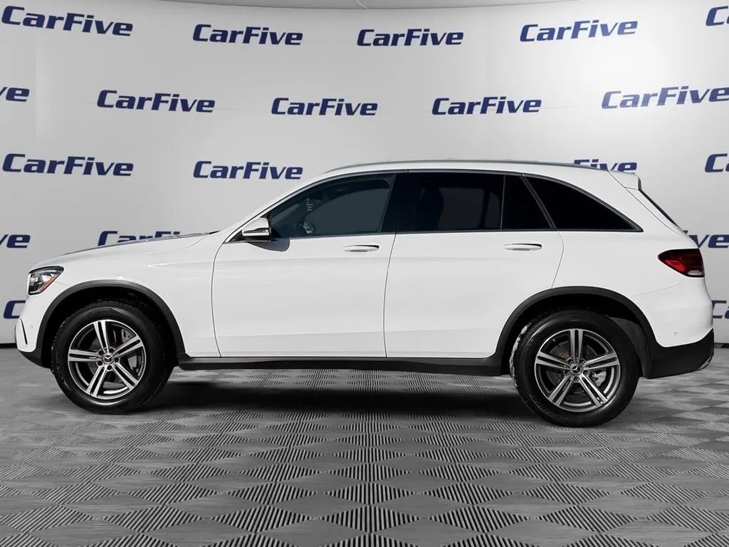 2022 Mercedes-Benz GLC GLC300 - Photo 2